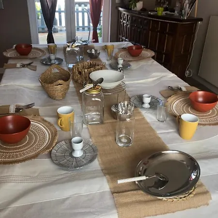 Alojamento de Acomodação e Pequeno-almoço Au Domaine Fresnois